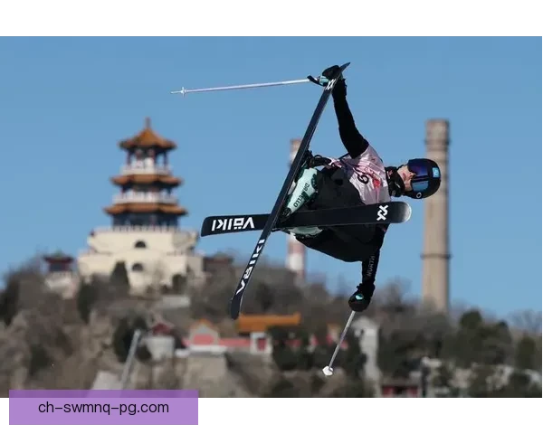 全球顶尖滑雪选手争夺冠军！