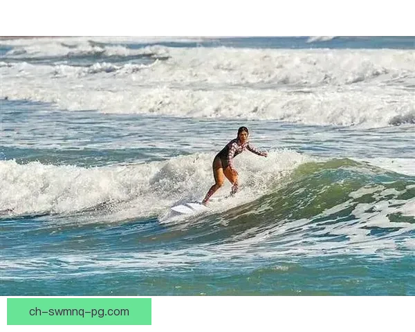 全球冲浪盛事：度世界冲浪巡回赛程及参赛选手阵容揭晓