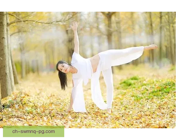 瑜伽入门，轻松修身，静心养生